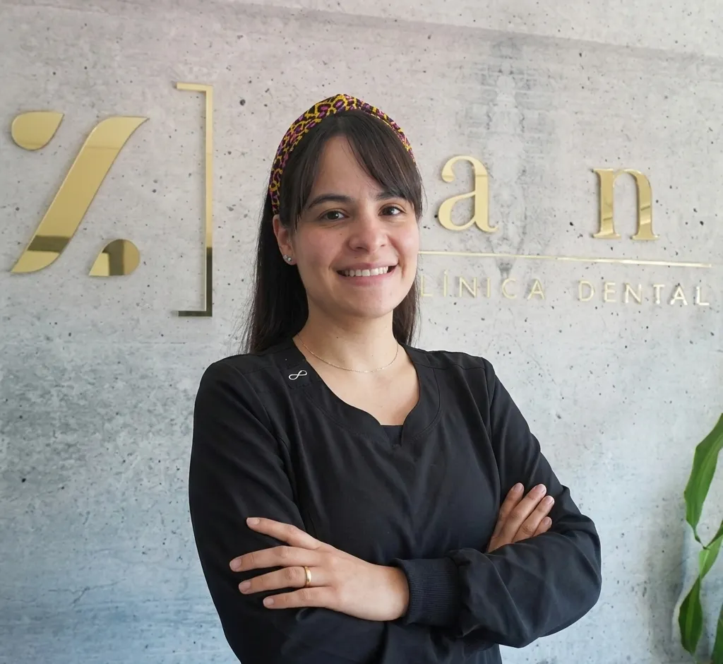 Dr. Claudia Sarria